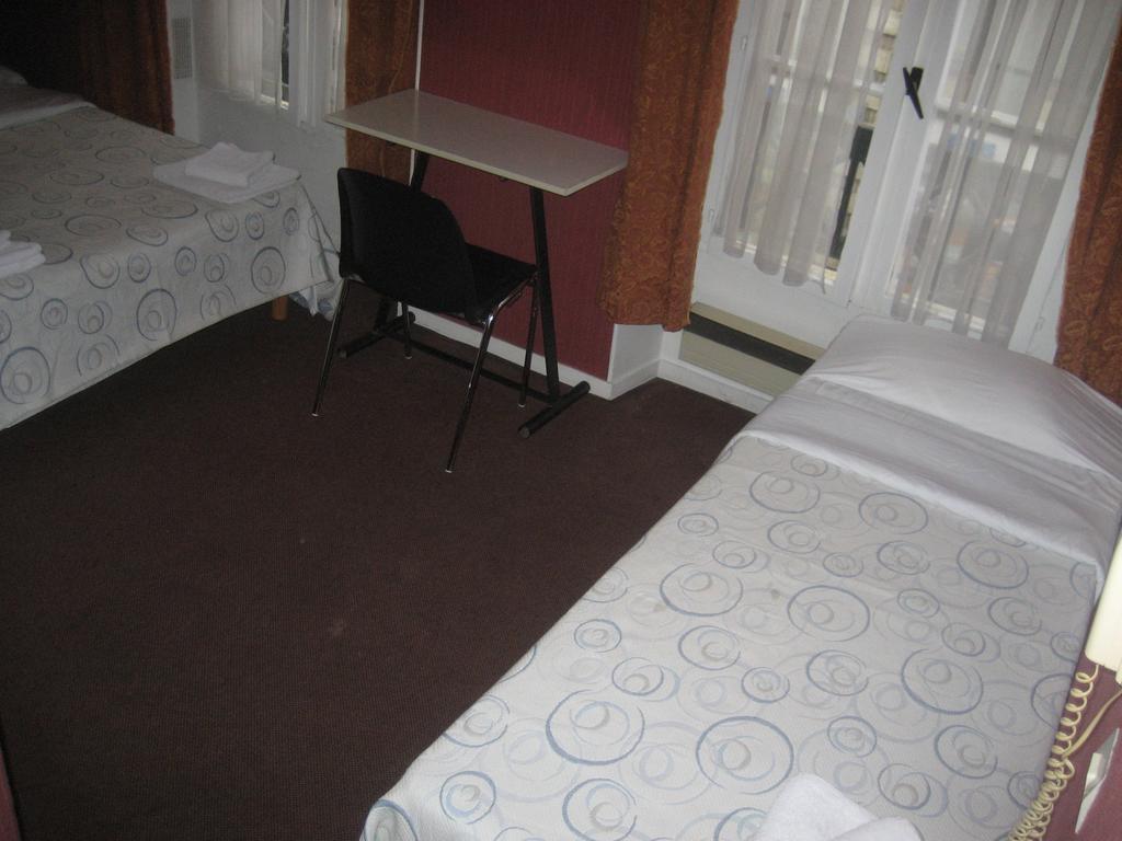 Hotel Meteore Paris Bilik gambar